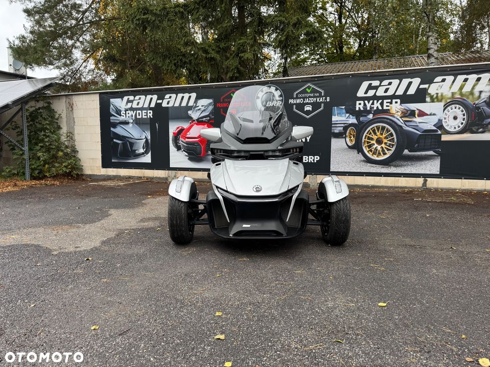 Can-Am Spyder - 7