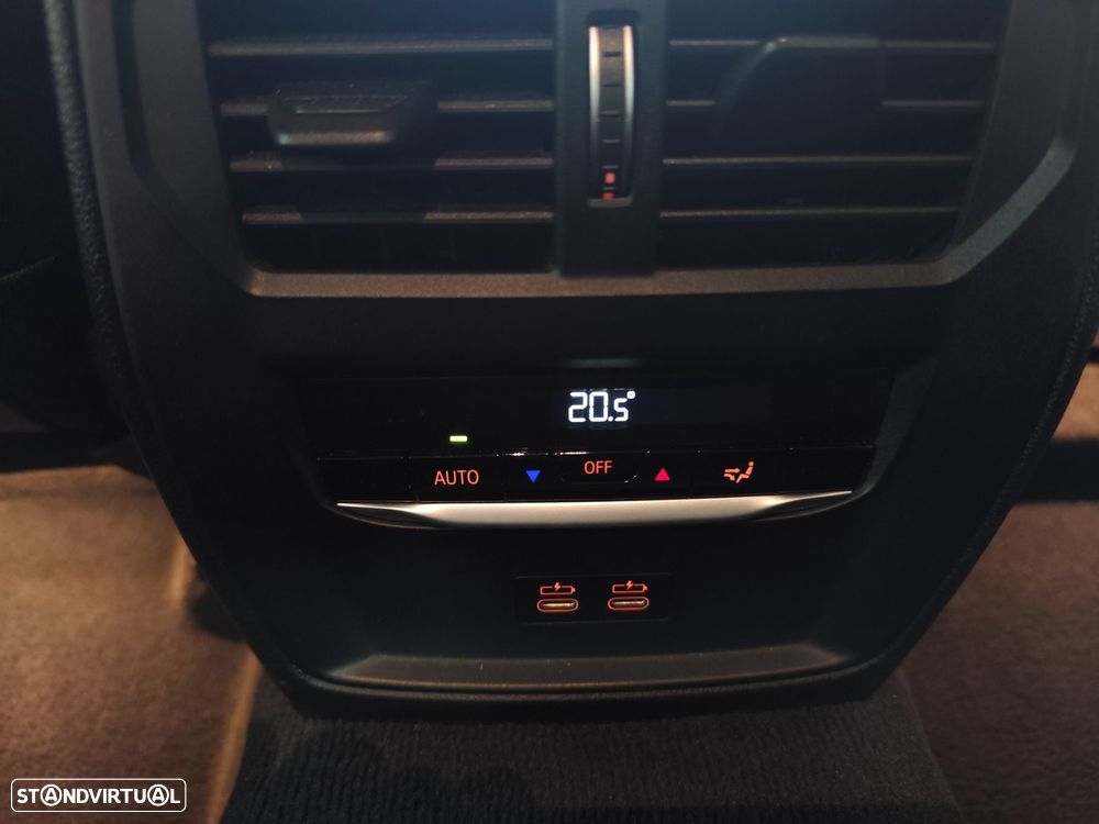 BMW 320 d Auto - 27