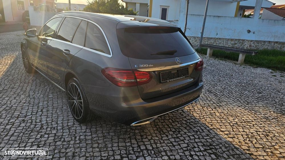 Mercedes-Benz C 300 - 5