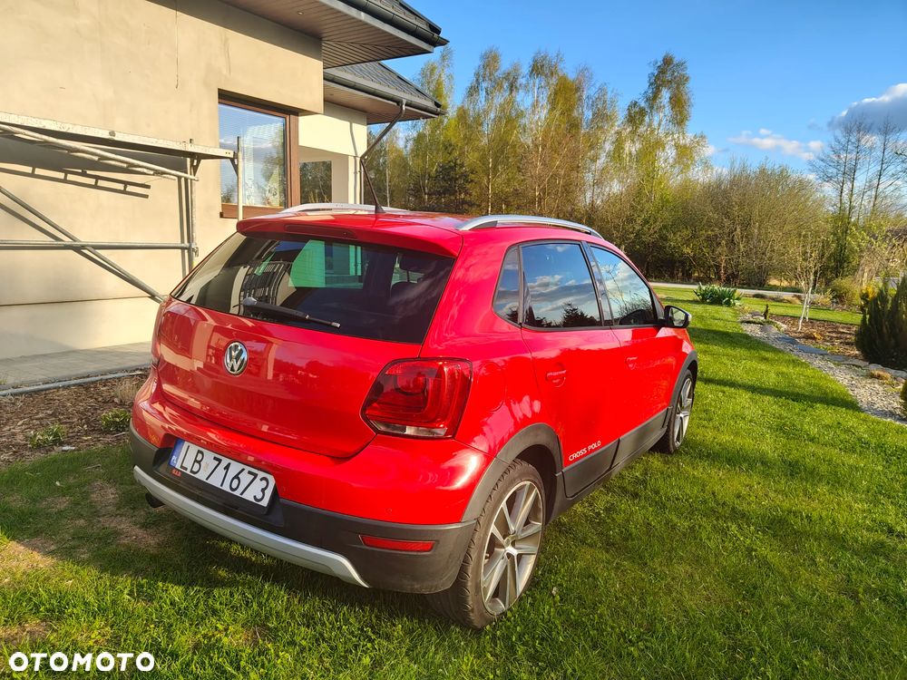 Volkswagen Polo 1.2 TSI Blue Motion Technology Comfortline - 4