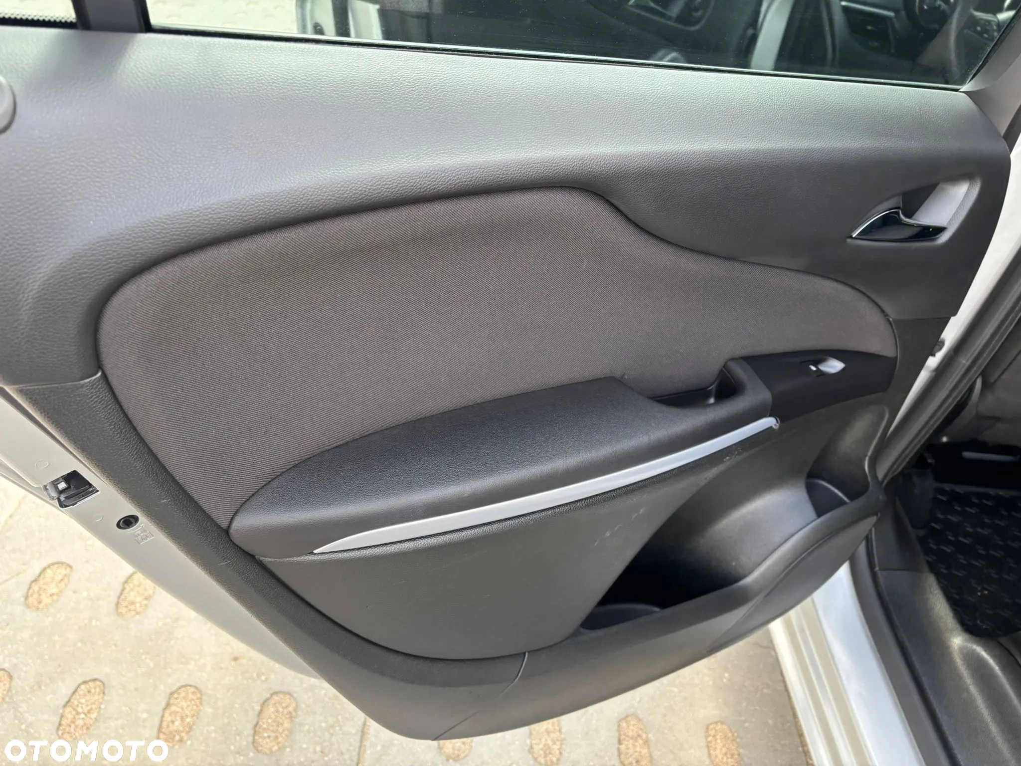Opel Zafira 1.4 T Elite - 25