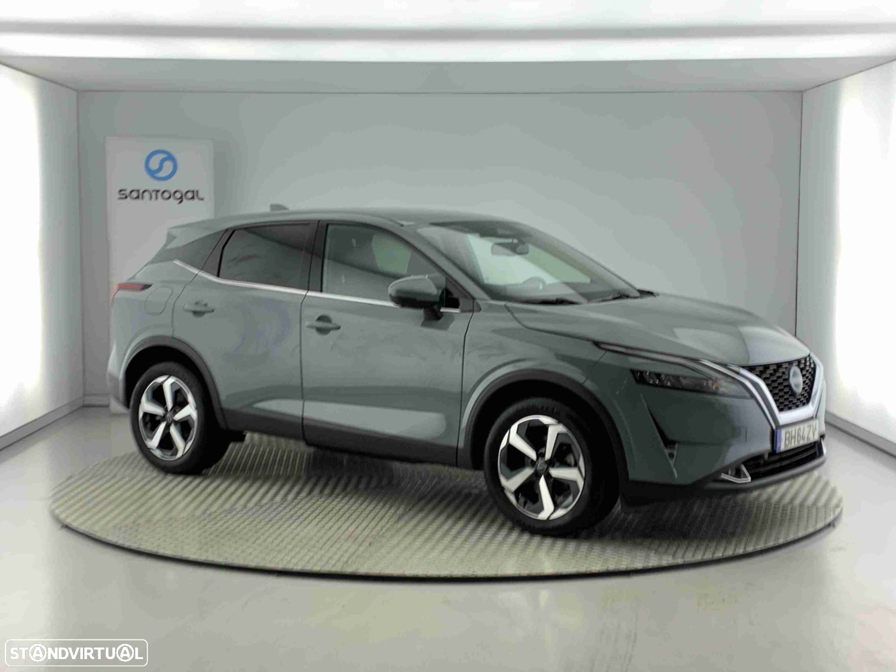Nissan Qashqai 1.3 DIG-T N-Connecta LED - 1