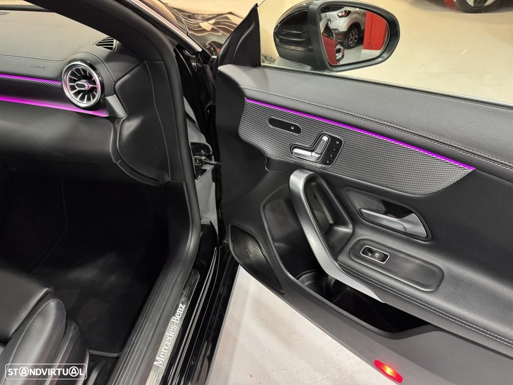 Mercedes-Benz CLA 180 d Progressive - 38