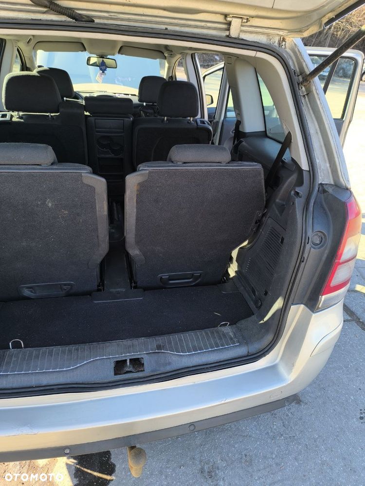 Opel Zafira 1.7 CDTI Essentia - 5