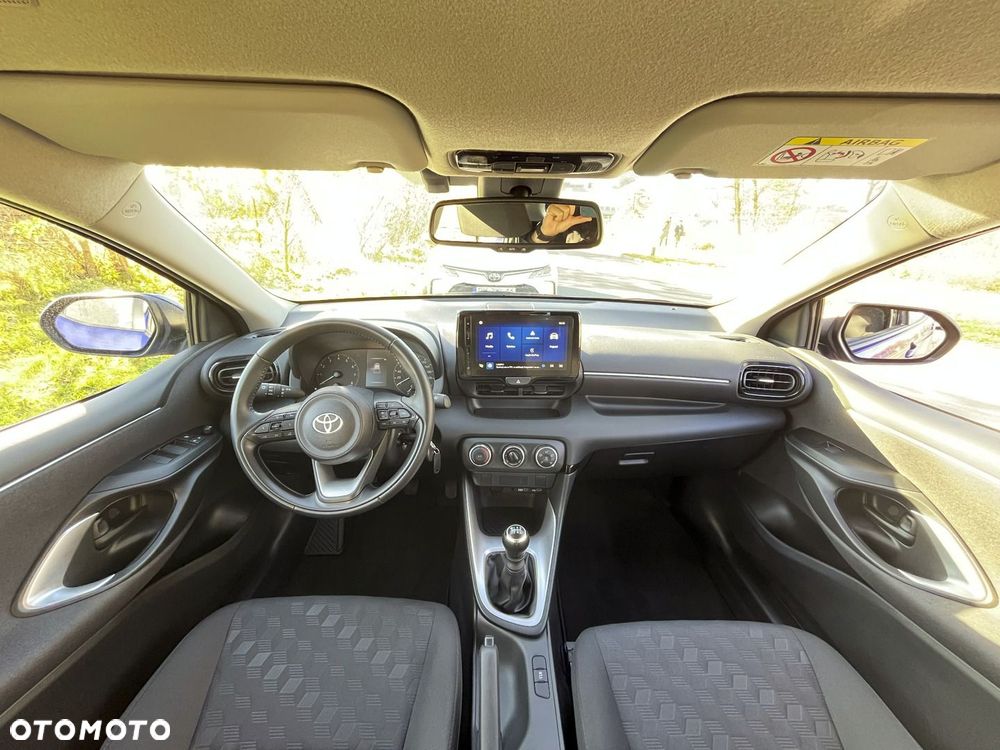 Toyota Yaris 1.5 Comfort - 13