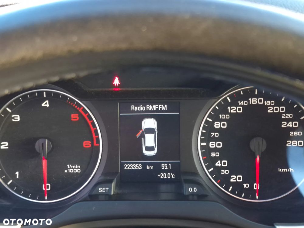 Audi A4 Limousine 2.0 TDI DPF Ambiente - 19
