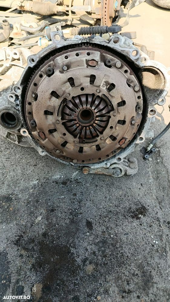 Kit Ambreiaj cod: 9176204 pentru Volvo V70 2006 - 1