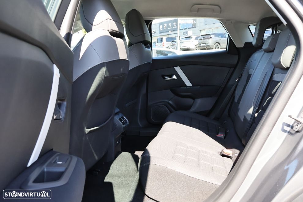 Citroën C4 1.2 PureTech Plus EAT8 - 17