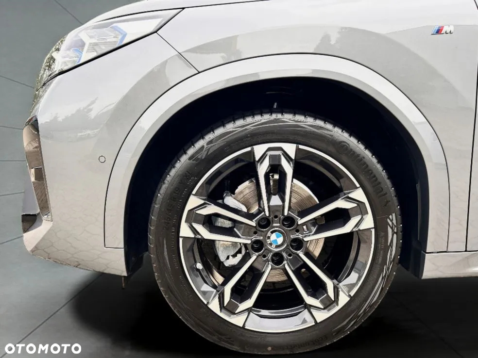 BMW X2 - 12