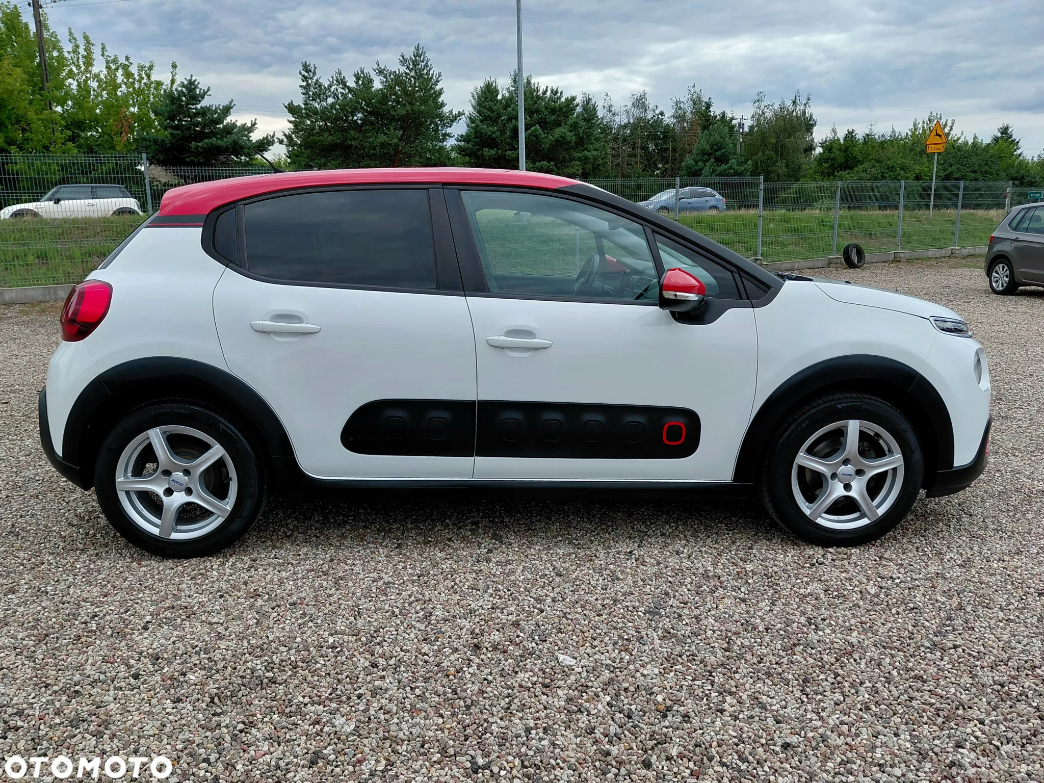 Citroën C3 1.2 PureTech GPF Feel - 25