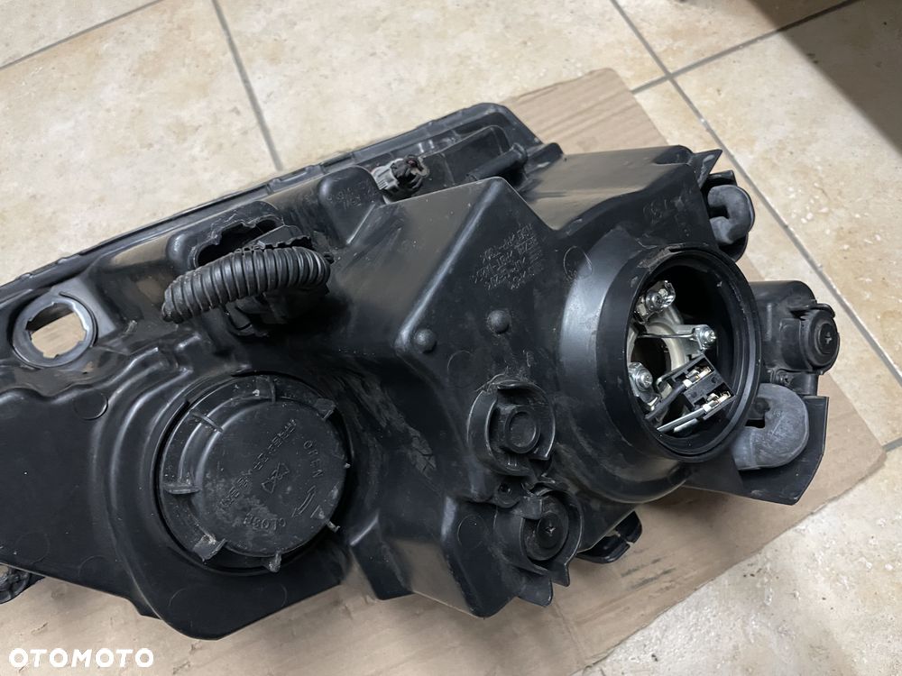 Lampa / reflektor Kia Sorento I - lewy przód (ORYGINALNE) - 5