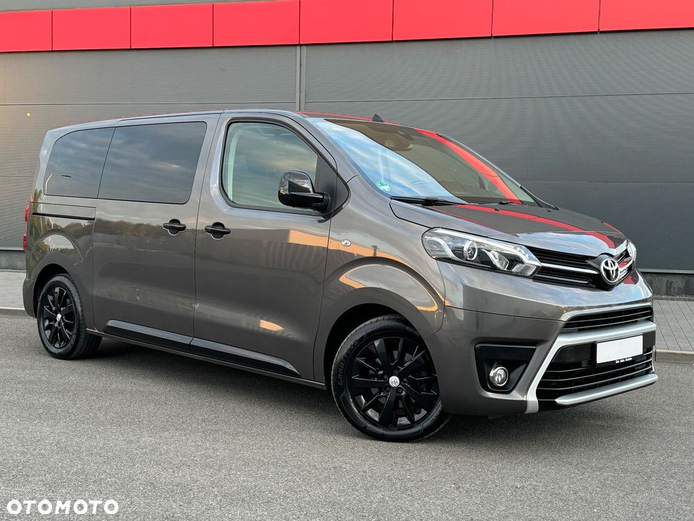 Toyota Proace Verso 2.0 D4-D Medium VIP - 2