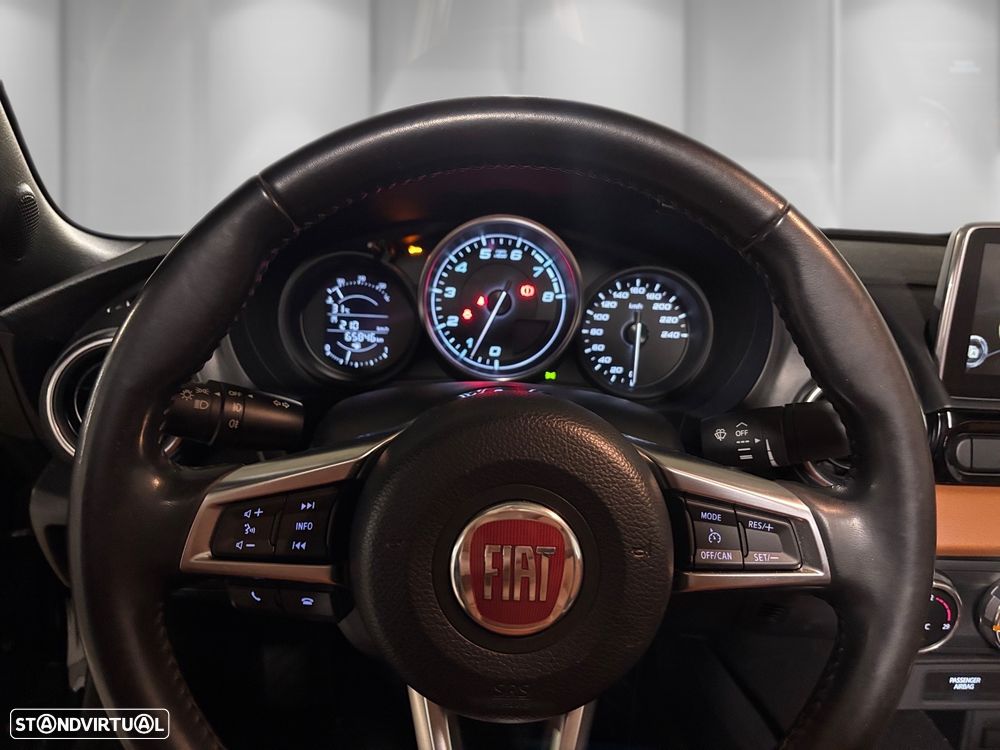 Fiat 124 Spider 1.4 MultiAir Turbo Lusso - 6