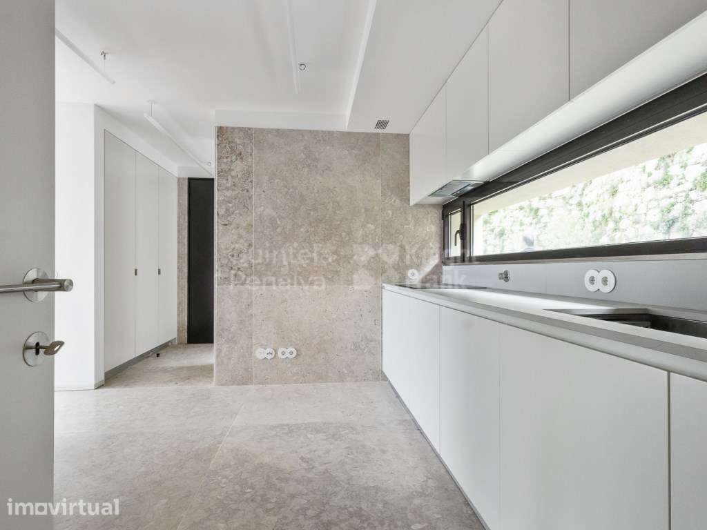 Apartamento T4 duplex com vista rio em Vila Nova de Gaia - Grande imagem: 5/26