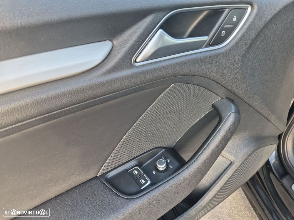 Audi A3 2.0 TDI quattro Sport S tronic - 19