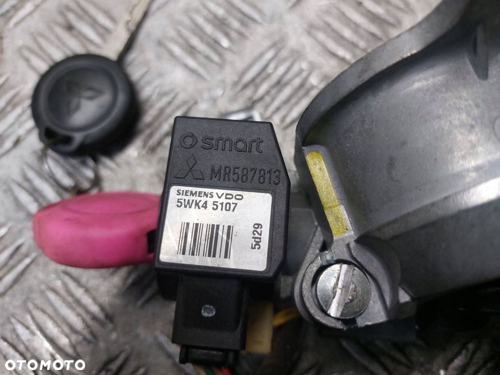 ZESTAW STARTOWY MITSUBISHI COLT VI 1.5 DID PMN902329 A6391501079 MR955230 - 9