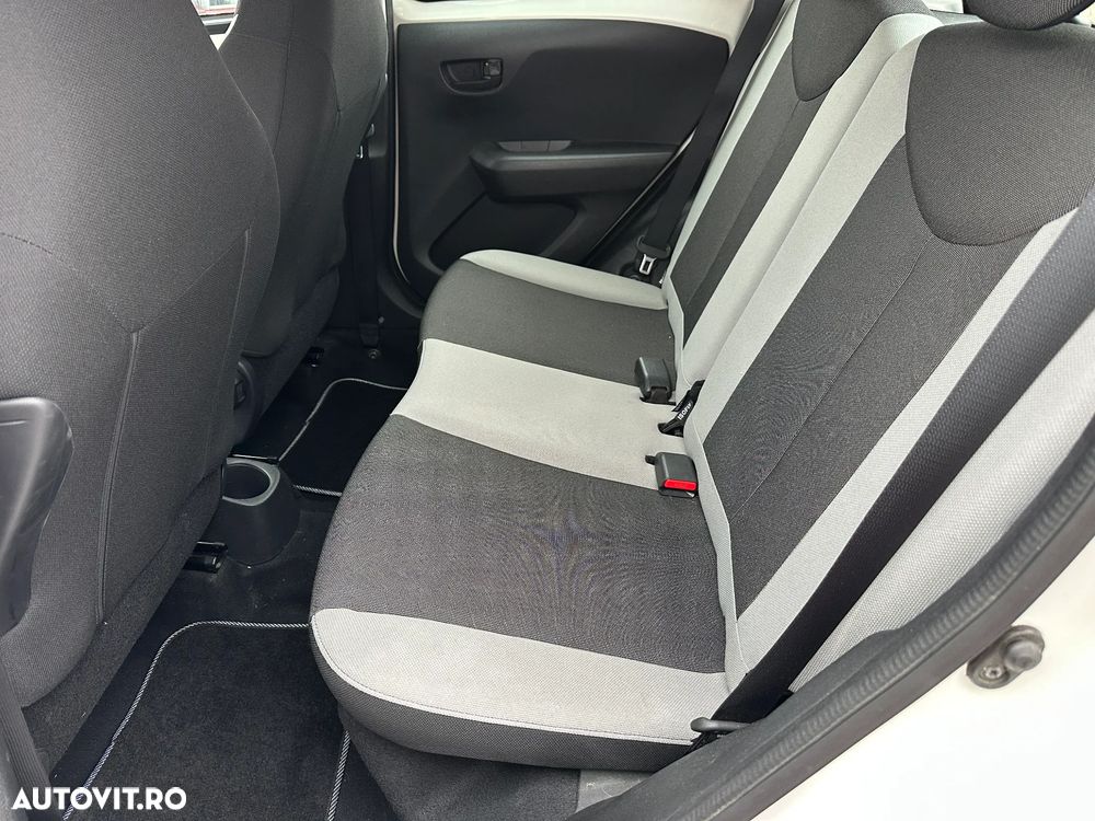 Toyota Aygo 1.0 MultiMode X - cite - 9