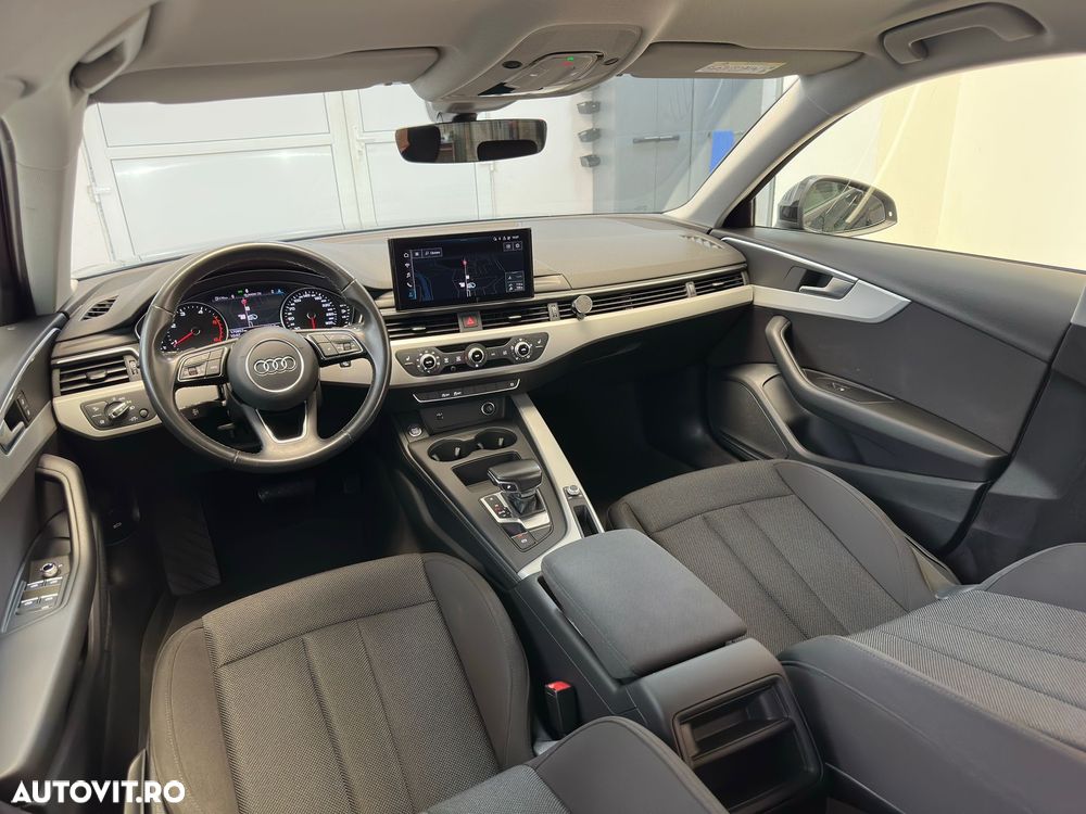 Audi A4 Avant 30 TDI S tronic - 5