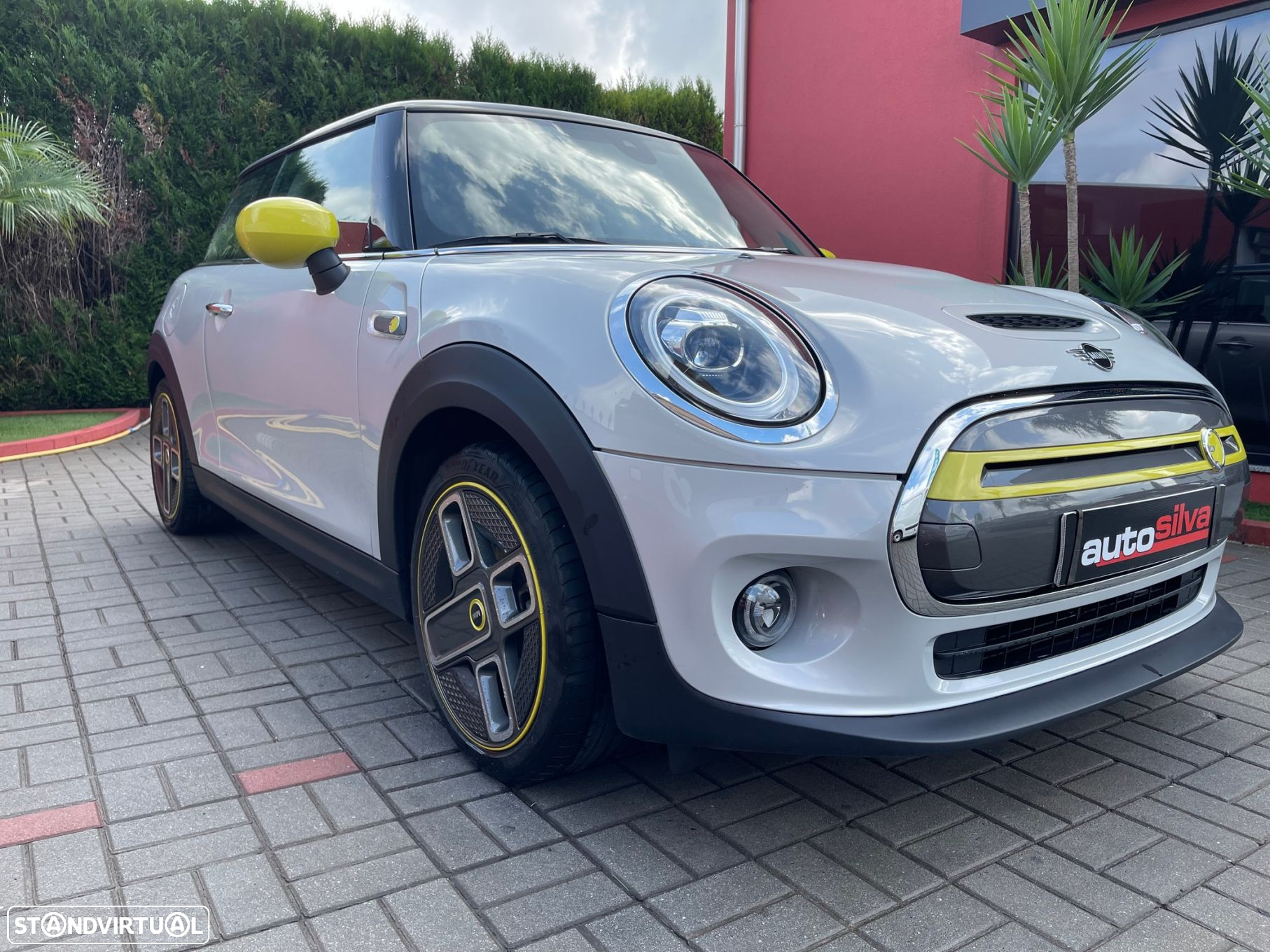 MINI 3 Portas - 2