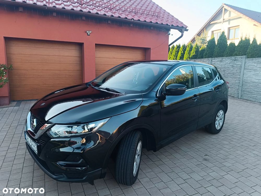 Nissan Qashqai - 1