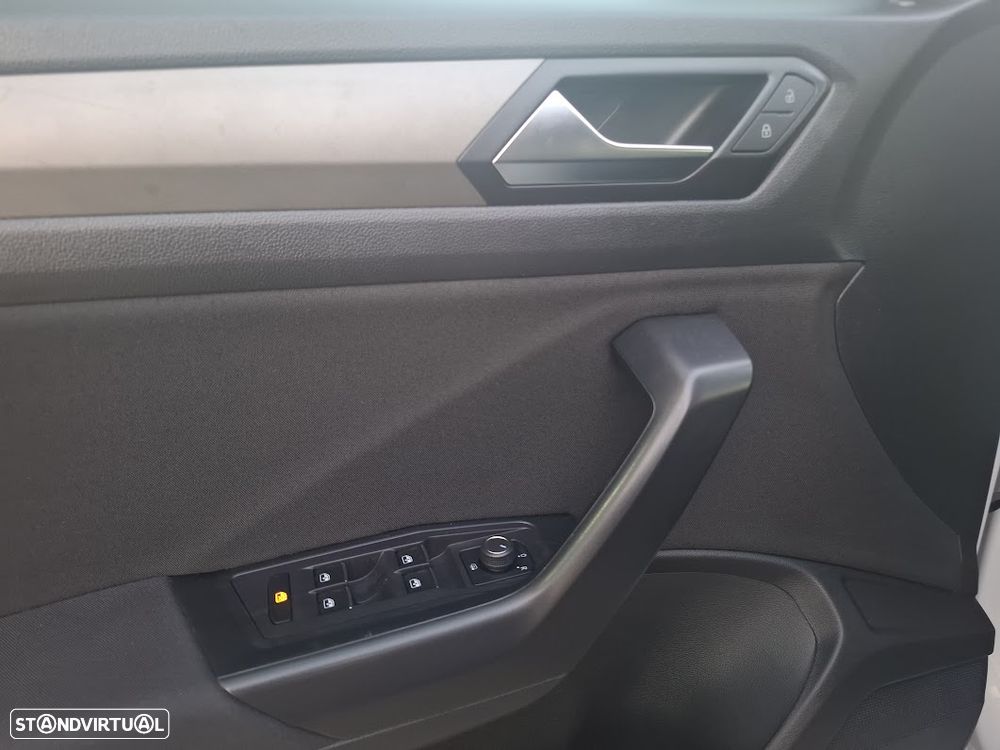 VW T-Roc 1.0 TSI Style - 30