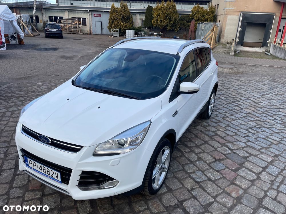 Ford Kuga 2.0 TDCi 4x4 Titanium - 22