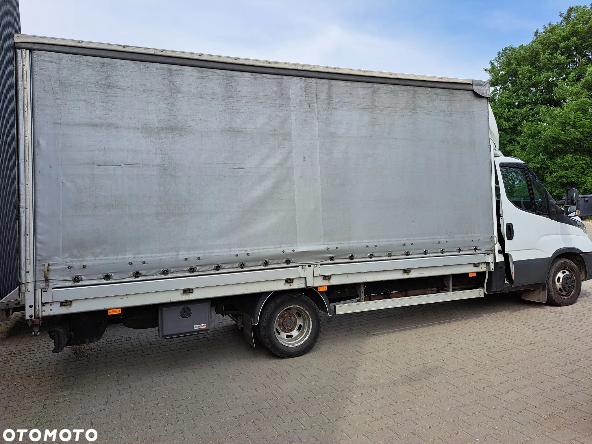Iveco Daily 35C16 D - 2