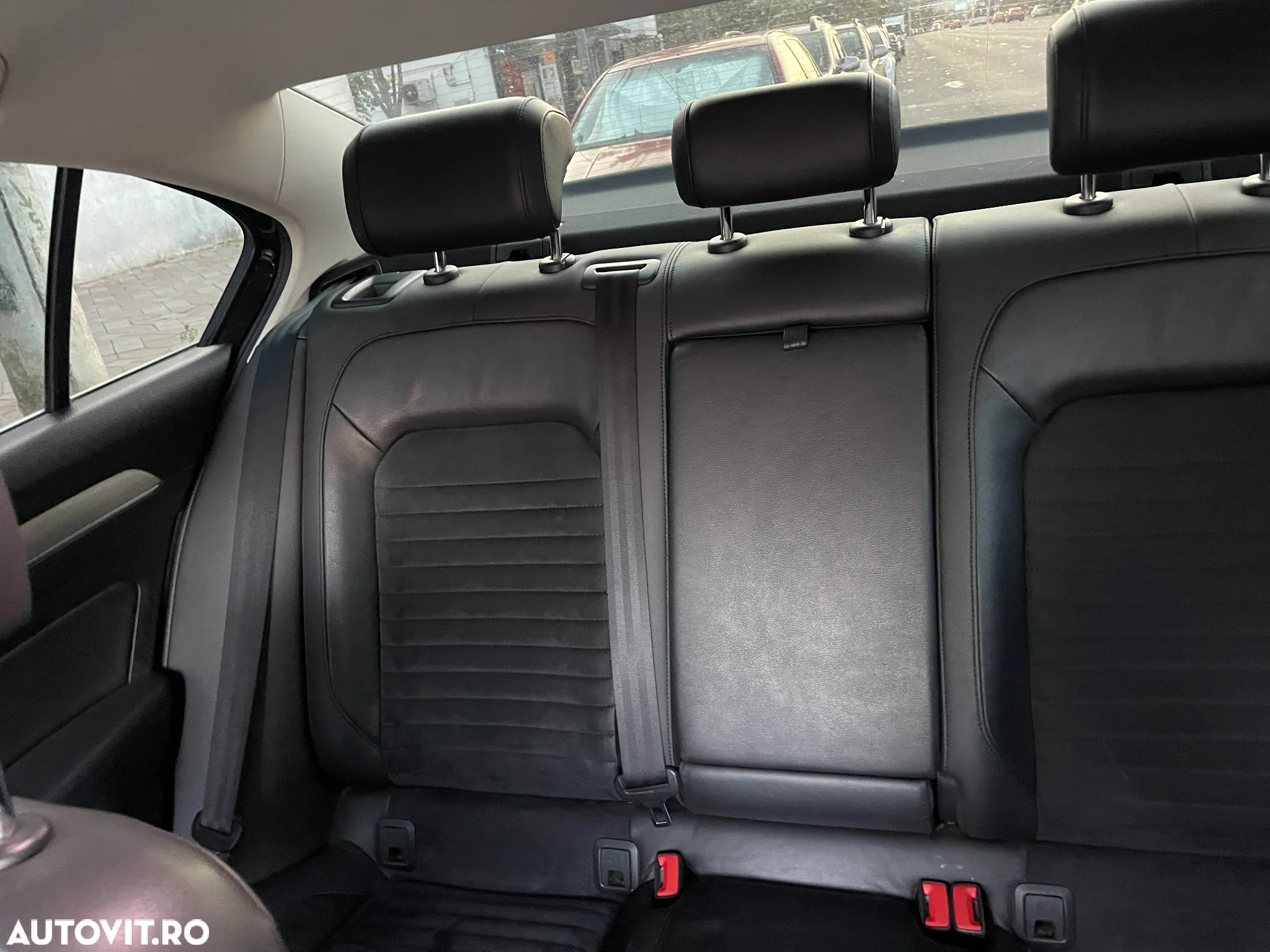 Volkswagen Passat 2.0 TDI DSG 4Motion Highline - 12