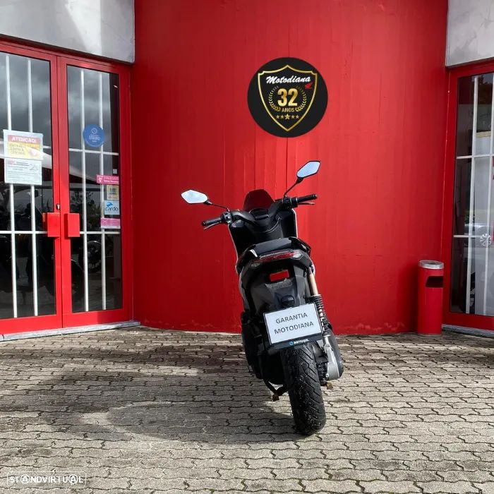 SEAT MÓ 125 ELECTRICA - 4