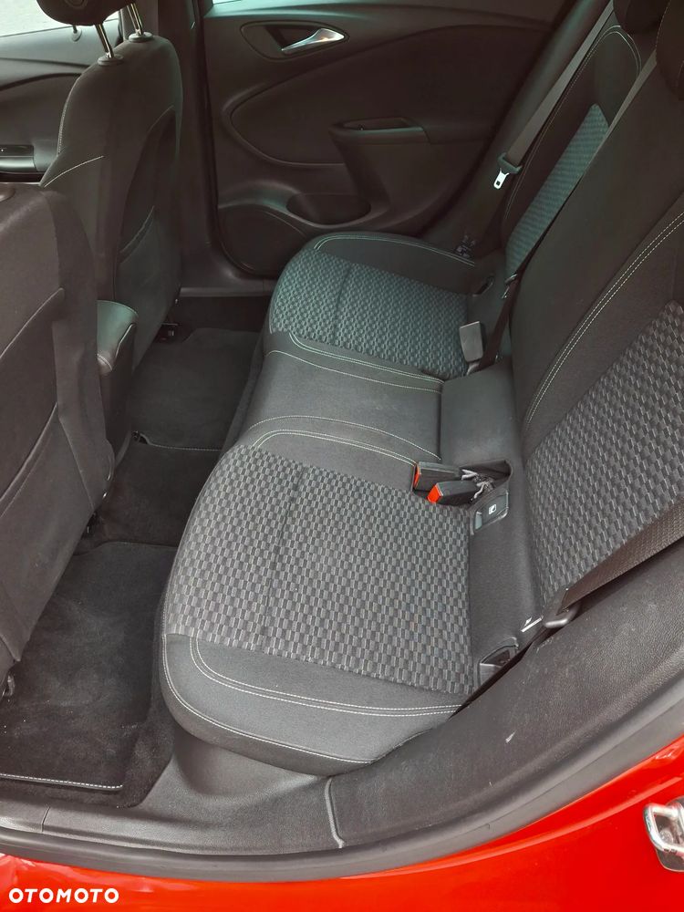 Opel Astra 1.6 Turbo Start/Stop Dynamic - 38
