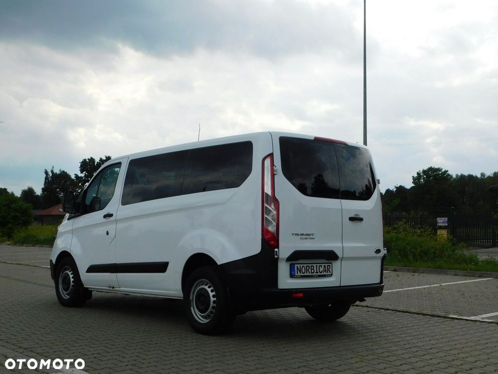 Ford Transit Custom - 13