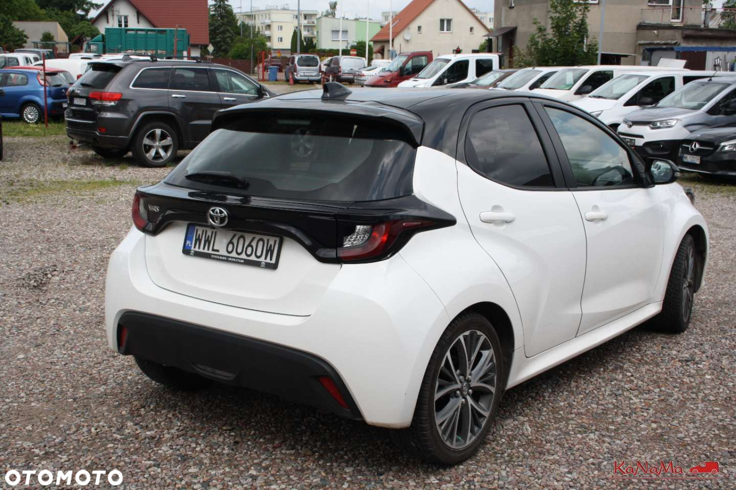 Toyota Yaris - 14