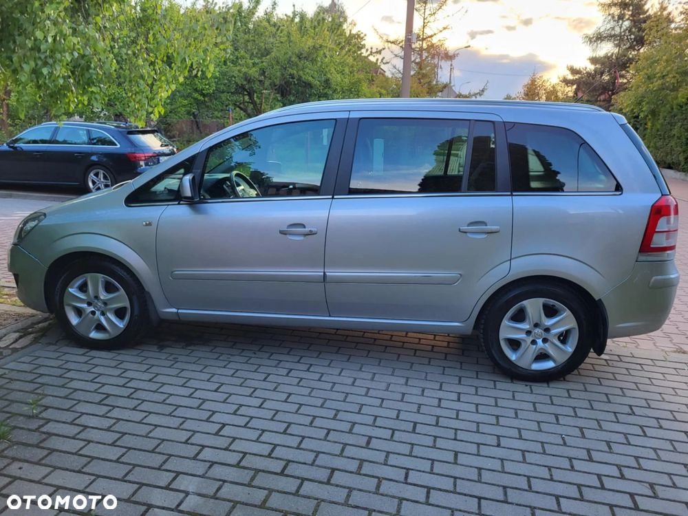 Opel Zafira 1.8 Active - 2