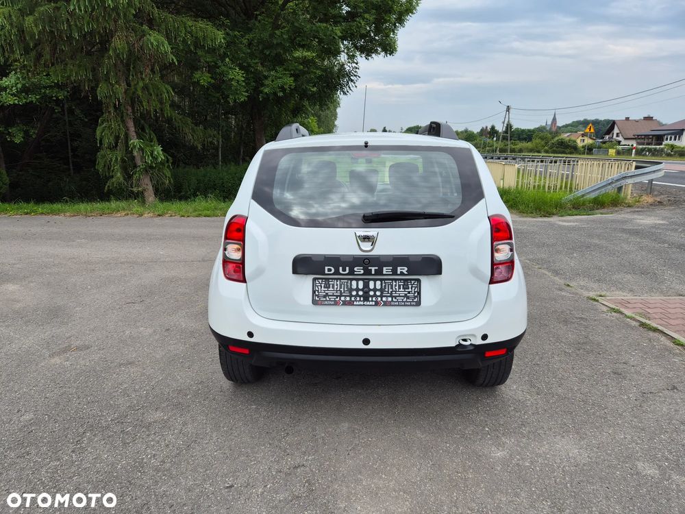 Dacia Duster SCe 115 4x2 Laureate - 16