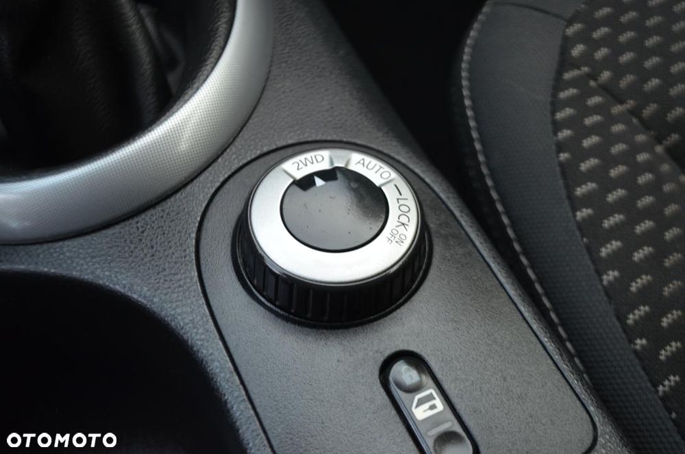 Nissan Qashqai 2.0 4 x 4 lounge - 30