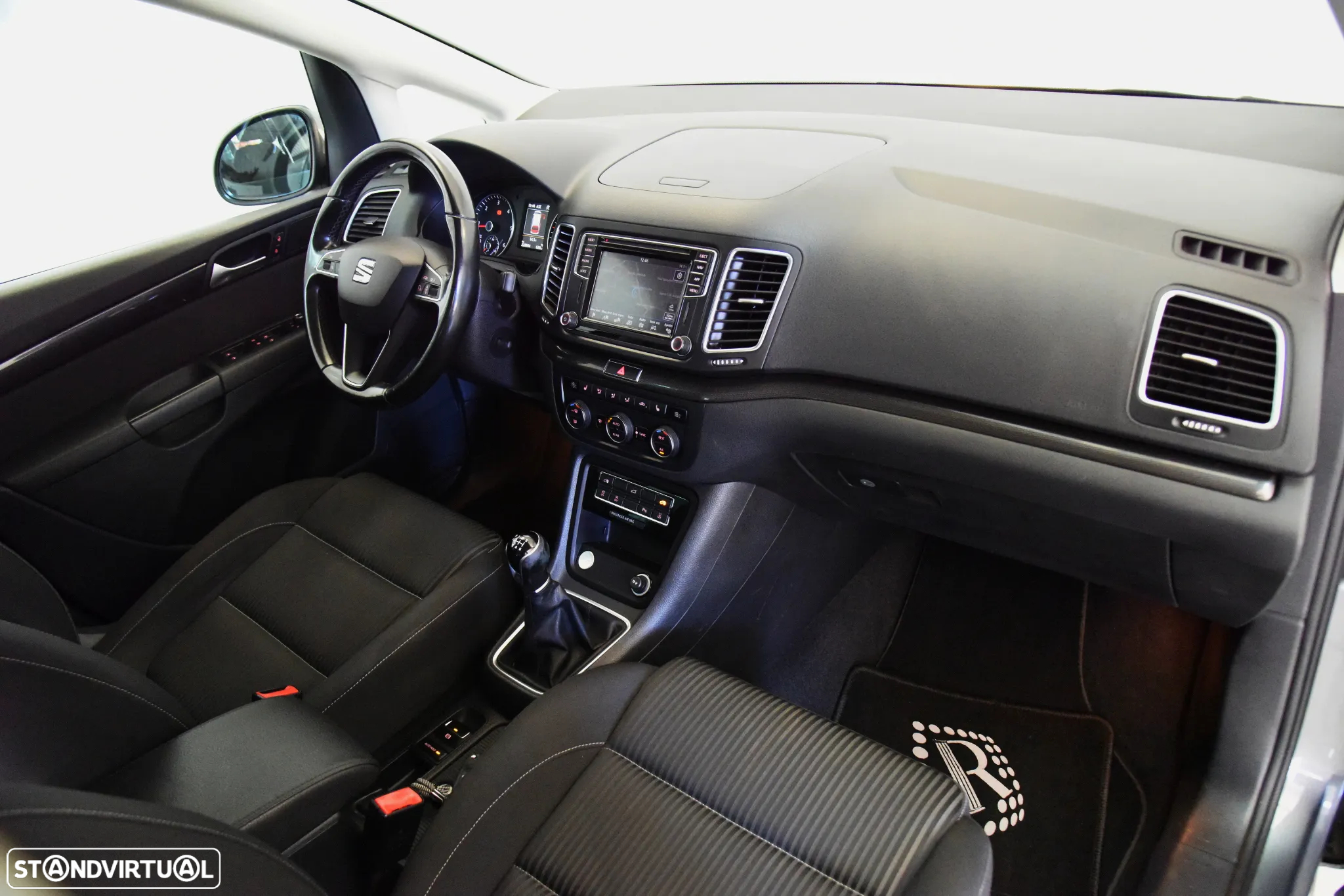 SEAT Alhambra 2.0 TDI Ecomotive STYLE - 24