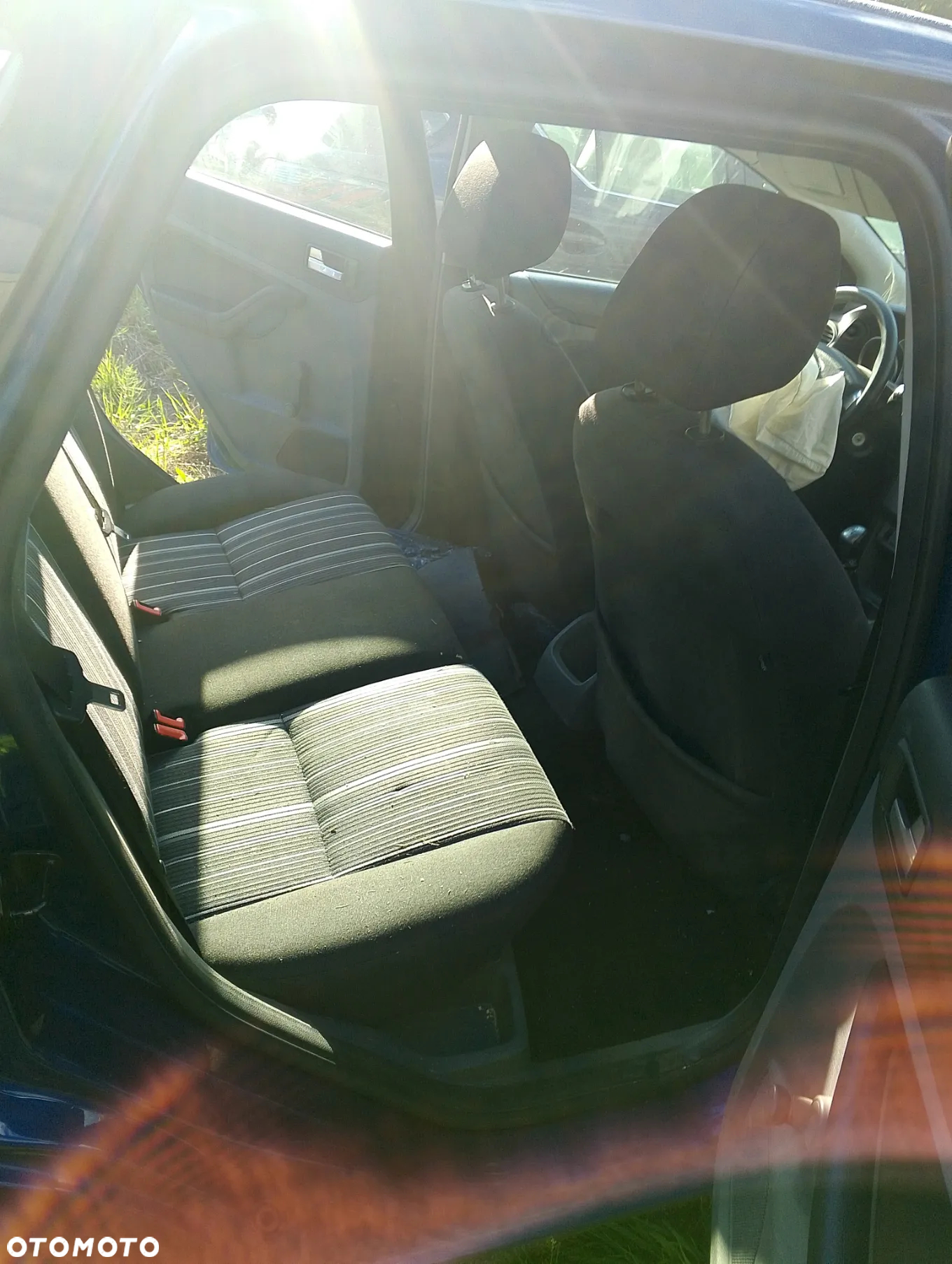Ford Focus 1.6 TDCi Ambiente DPF - 7