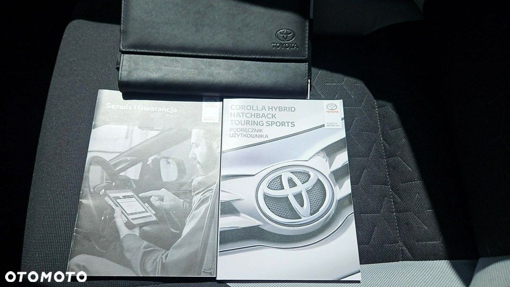 Toyota Corolla 1.8 Hybrid Comfort - 14