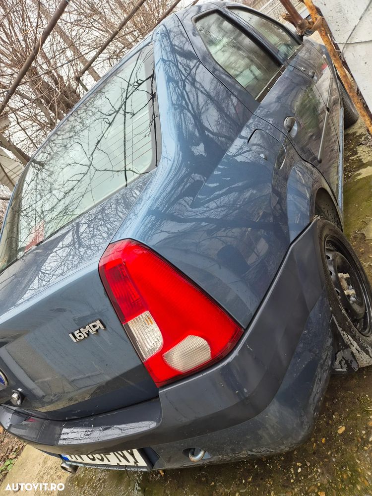 Dacia Logan Express 1.6 MPI - 1