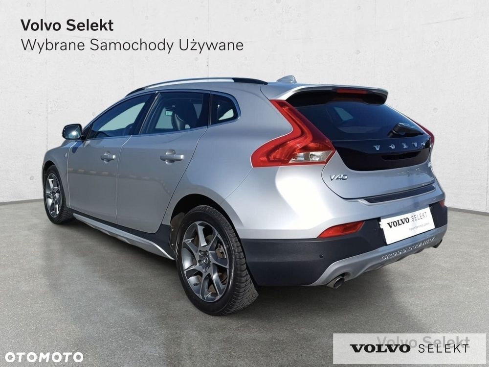 Volvo V40 - 10