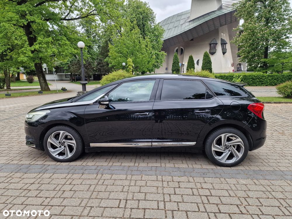 DS Automobiles DS 5 - 8