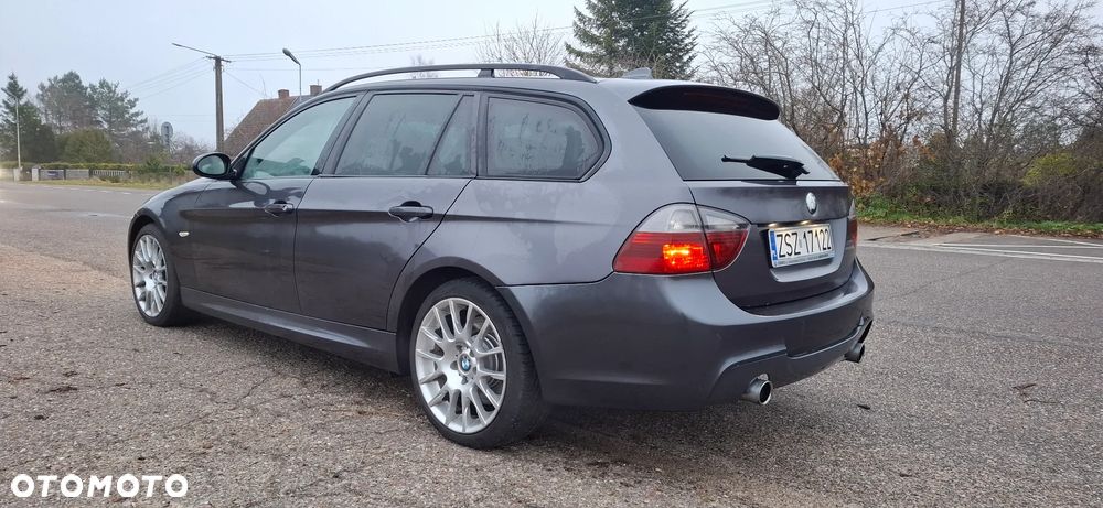 BMW Seria 3 335xi - 9
