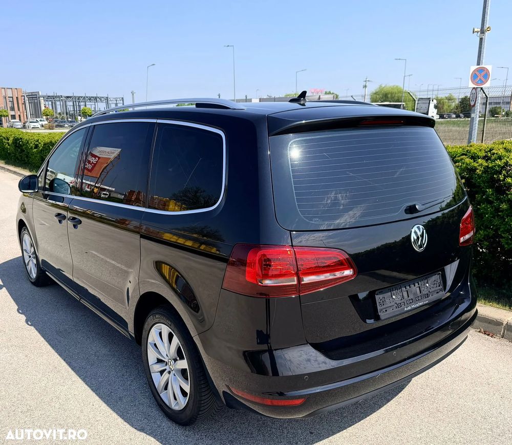 Volkswagen Sharan 2.0 TDI DSG (BlueMotion Technology) Highline - 3