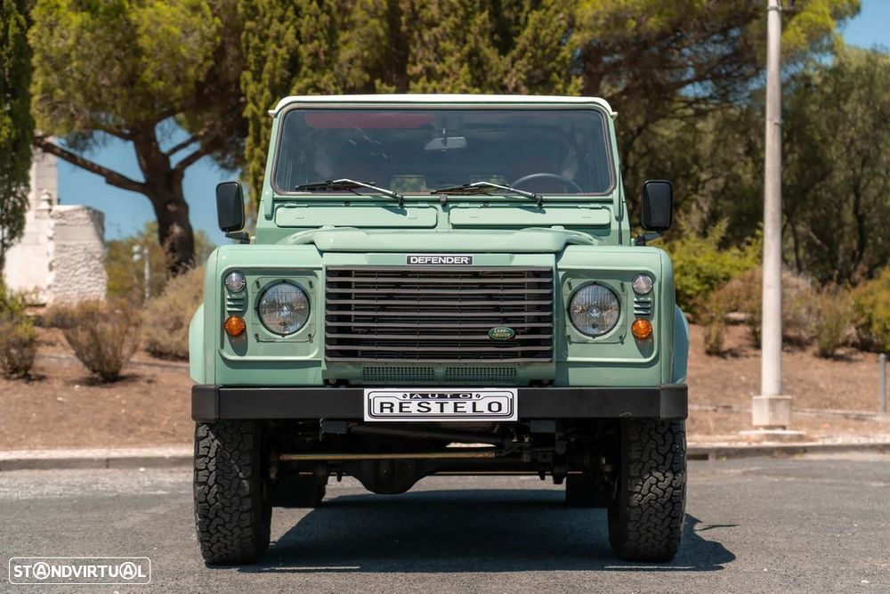 Land Rover Defender 110 SW 2.5 Td5 SE - 18