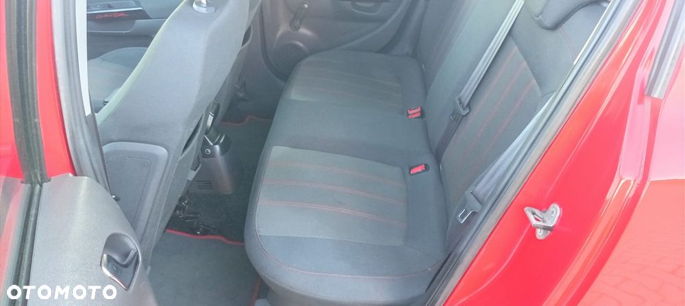 Opel Corsa - 13