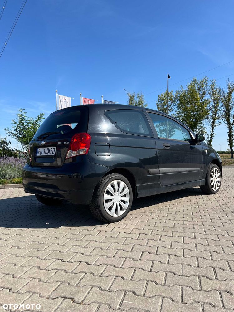 Chevrolet Kalos - 2