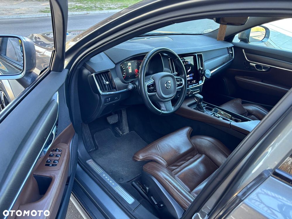 Volvo V90 Cross Country D4 AWD Geartronic Pro - 13