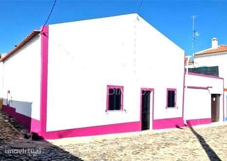Simpática e acolhedora moradia pronta a habitar  -  Torrão do Alentejo - Grande imagem: 3/33