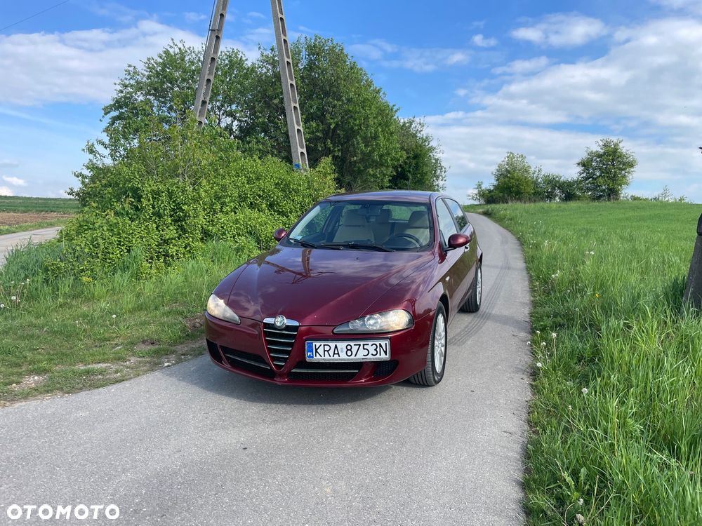 Alfa Romeo 147 1.9 JTD 16V Progress - 10