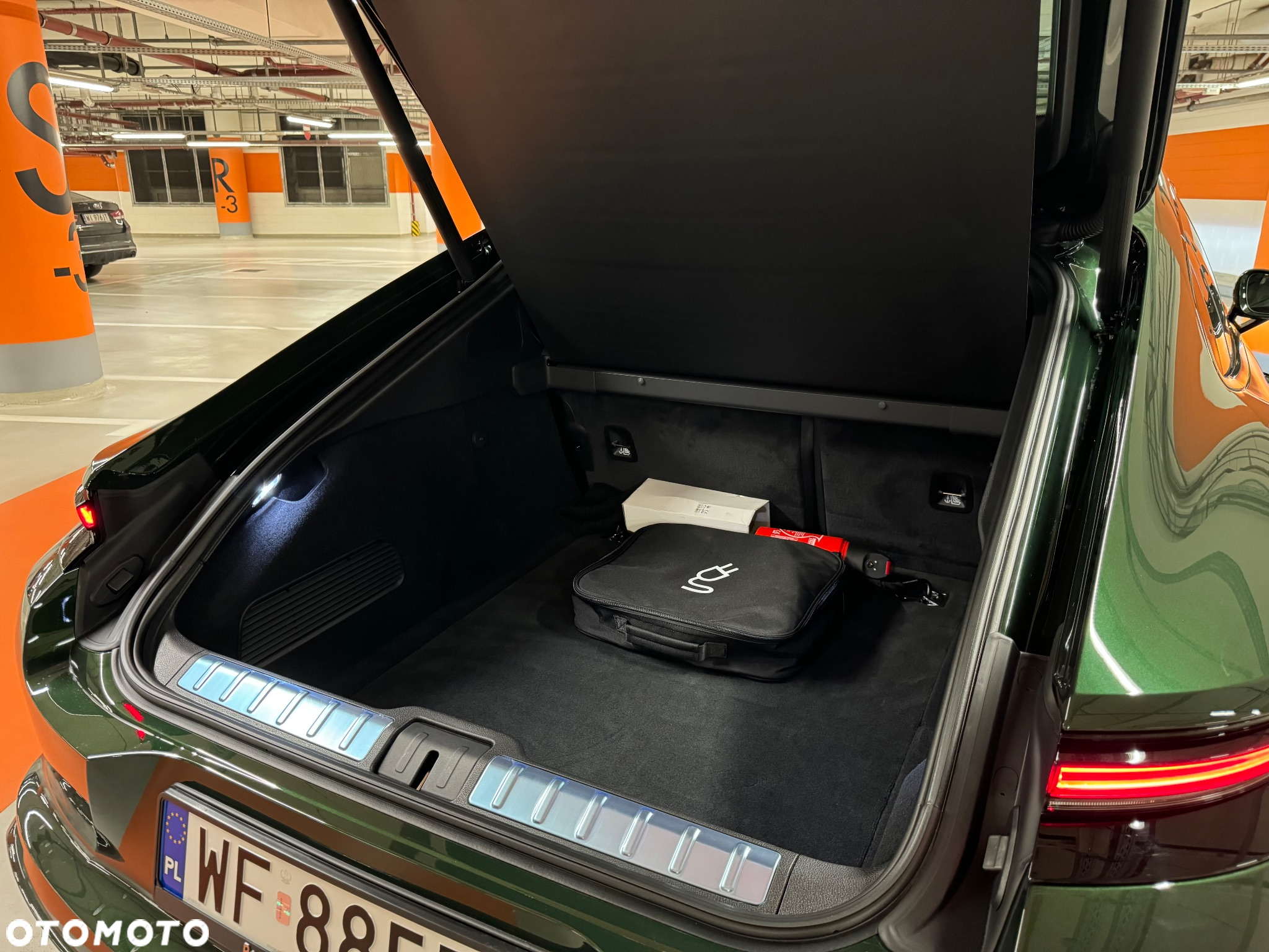 Porsche Panamera - 33